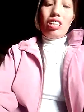 Sera sexy01 online show from December 2, 6:26 am