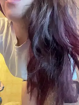 Snapshot of came_lia1 chatting on November 22, 7:18 am came lia1 online show from November 22, 7:18 am