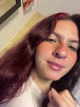 Snapshot of came_lia1 chatting on November 27, 2:12 am came lia1 online show from November 27, 2:12 am