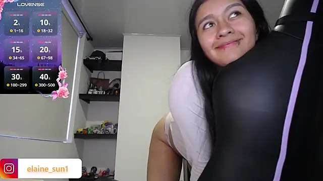 elaine sun1 online show from April 16, 9:39 pm