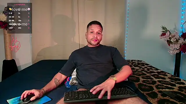 LucasGaeel online show from March 21, 12:56 am