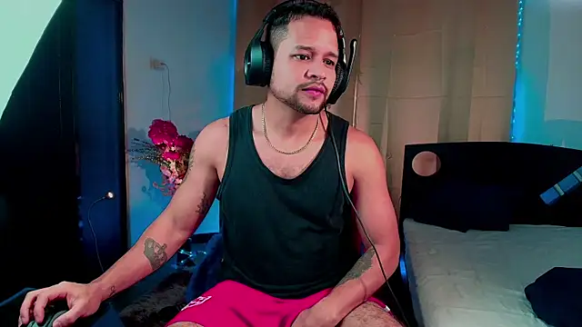 LucasGaeel online show from October 30, 11:19 am