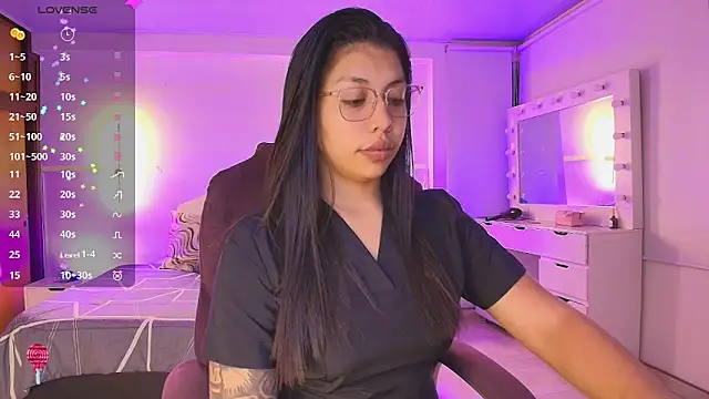 kloe28 online show from March 4, 3:36 am