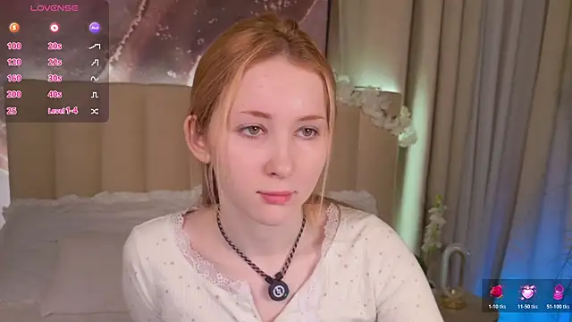 LiraKink online show from April 19, 4:02 am