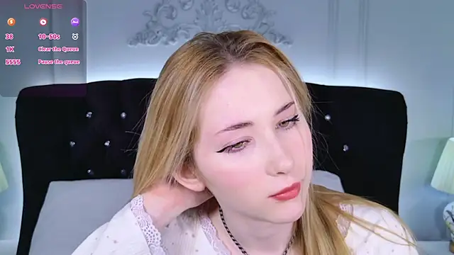 LiraKink online show from March 26, 6:44 am