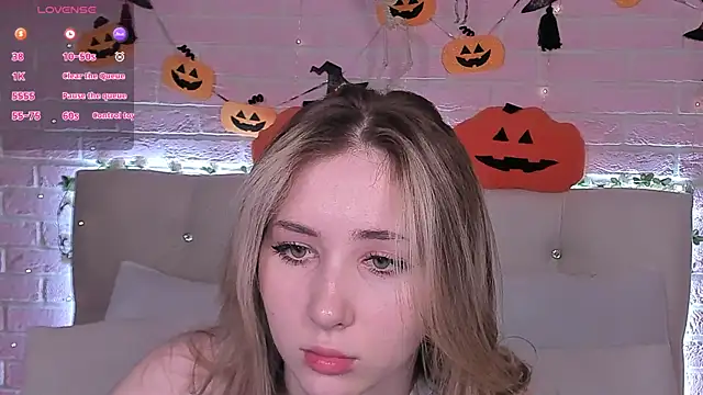 LiraKink online show from October 23, 4:55 am