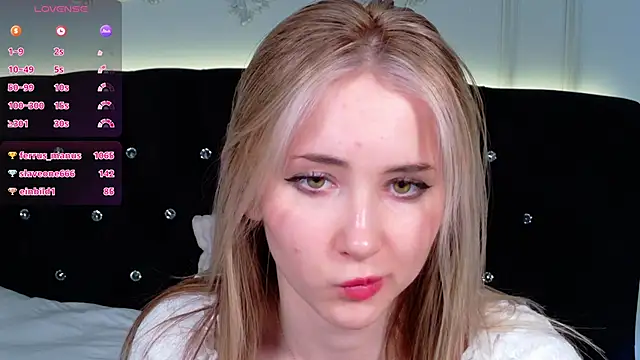 LiraKink online show from November 16, 9:47 am