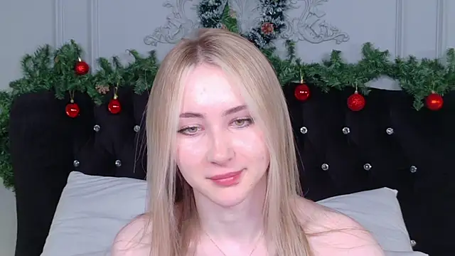 LiraKink online show from December 22, 3:50 am