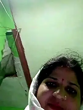 Cuty nensi online show from November 4, 2:21 pm