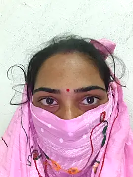 Cuty nensi online show from October 27, 8:04 am