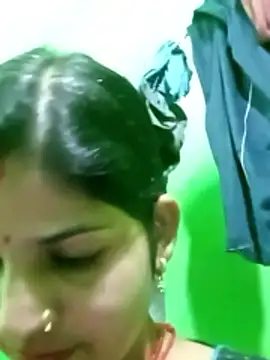 Cuty nensi online show from October 30, 7:39 am