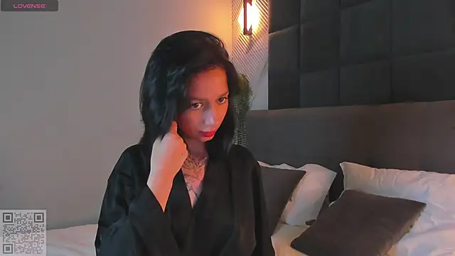 Michelle Murray online show from November 27, 10:32 pm