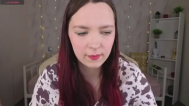 Monica  Queen online show from May 18, 5:34 am