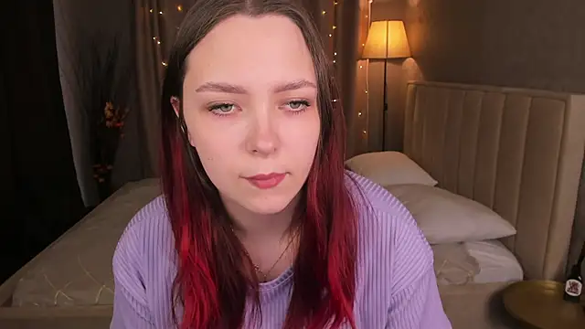 Monica  Queen online show from March 4, 5:26 am