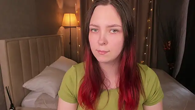 Monica  Queen online show from March 12, 5:34 am