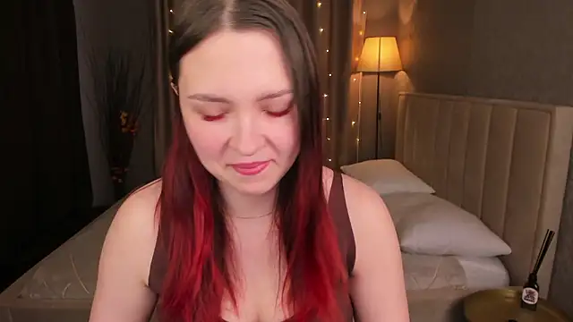 Monica  Queen online show from March 10, 5:33 am