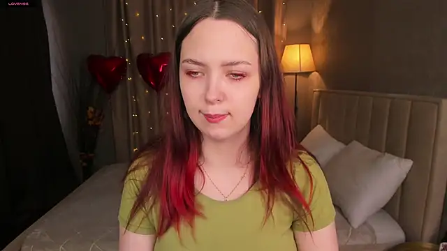 Monica  Queen online show from February 28, 5:29 am