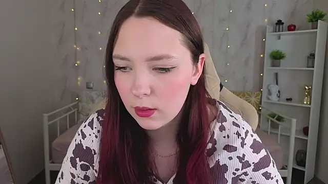 Monica  Queen online show from May 15, 5:27 am