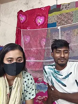 Snapshot of Love_Queen11 chatting on November 6, 3:38 pm Love Queen11 online show from November 6, 3:38 pm