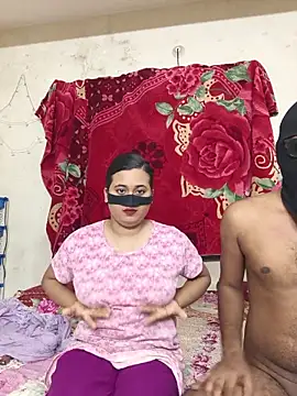Love Queen11 online show from June 22, 4:37 pm