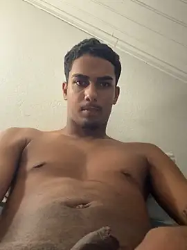 Aaroncornelius online show from March 22, 8:43 pm
