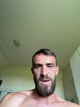 Snapshot of sexyman1936 chatting on June 9, 6:31 pm sexyman1936 online show from June 9, 6:31 pm