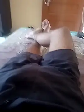 Snapshot of fuckherboi chatting on October 6, 10:16 am fuckherboi online show from October 6, 10:16 am