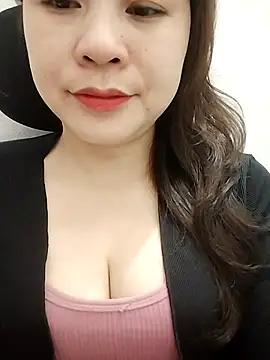 Girl Shy2000 online show from February 25, 12:49 pm