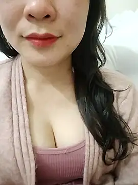 Girl Shy2000 online show from January 10, 2:01 pm