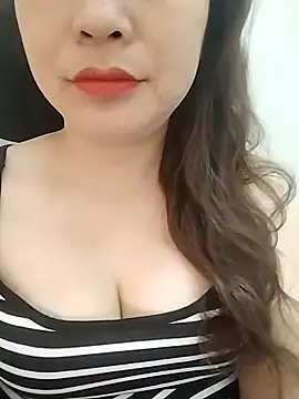 Girl Shy2000 online show from April 29, 5:00 am