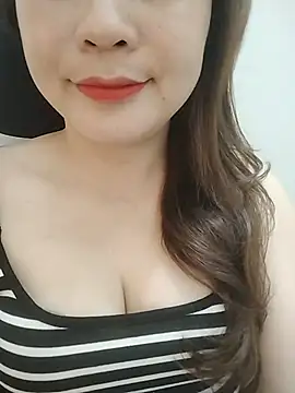 Girl Shy2000 online show from May 15, 6:44 am