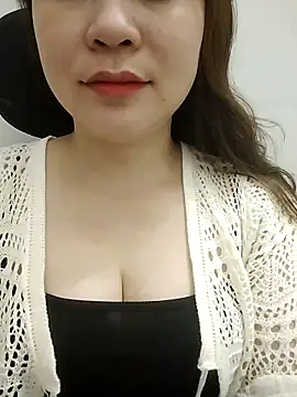 Girl Shy2000 online show from March 31, 11:45 am