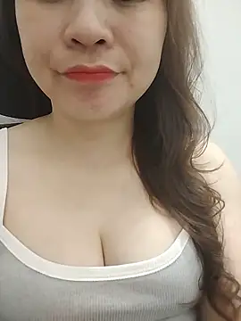 Girl Shy2000 online show from May 17, 4:07 pm