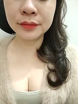 Girl Shy2000 online show from February 5, 12:12 pm