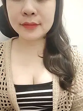 Girl Shy2000 online show from March 29, 12:51 pm