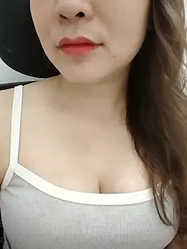 Girl Shy2000 online show from April 13, 2:10 pm