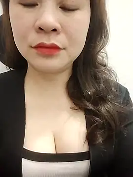 Girl Shy2000 online show from February 26, 3:34 pm