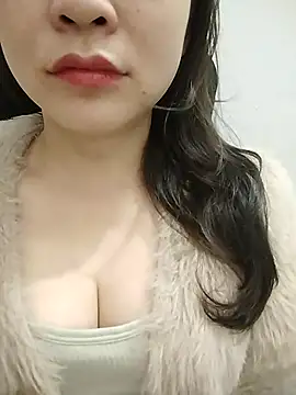 Girl Shy2000 online show from February 3, 10:04 pm