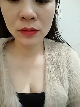 Girl Shy2000 online show from December 17, 5:12 am