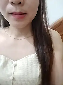 Snapshot of Girl_Shy2000 chatting on September 30, 11:00 pm Girl Shy2000 online show from September 30, 11:00 pm