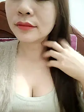 Girl Shy2000 online show from December 14, 9:20 pm