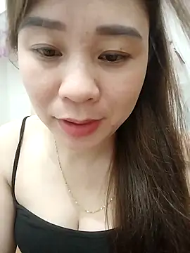 Snapshot of Girl_Shy2000 chatting on October 11, 4:19 pm Girl Shy2000 online show from October 11, 4:19 pm