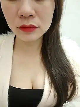 Girl Shy2000 online show from December 16, 4:11 pm