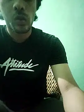 Snapshot of Ilhaamgrey chatting on April 16, 1:56 pm Ilhaamgrey online show from April 16, 1:56 pm