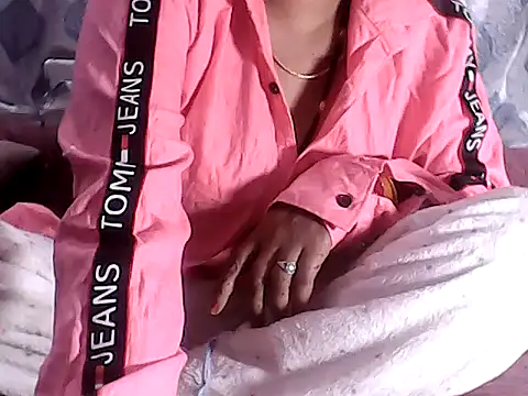 Snapshot of RINA_RANI_0 chatting on November 18, 12:15 am RINA RANI 0 online show from November 18, 12:15 am