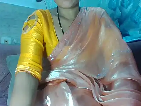 Snapshot of RINA_RANI_0 chatting on October 26, 1:44 pm RINA RANI 0 online show from October 26, 1:44 pm