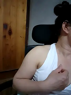 Meoweo 23 online show from October 30, 12:36 pm