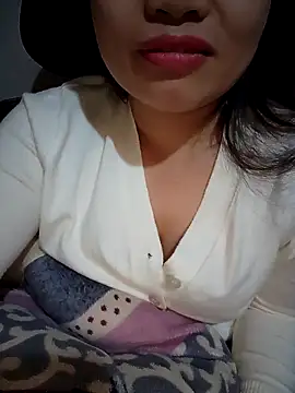 Meoweo 23 online show from December 13, 8:04 pm