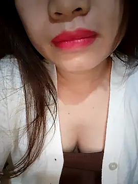 Meoweo 23 online show from December 19, 8:33 pm