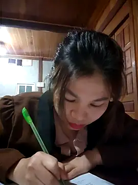 Meoweo 23 online show from December 4, 8:57 am